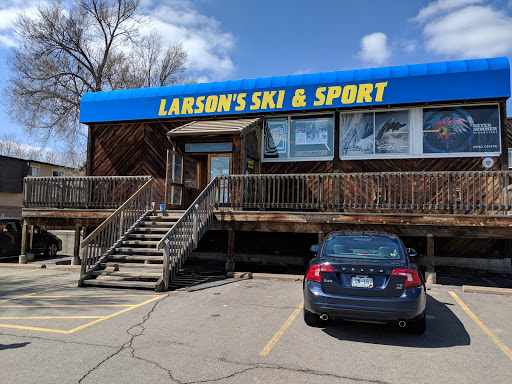 Larson's Ski & Sport