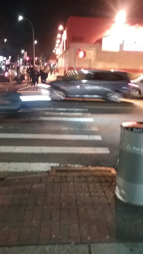 Supermarket «37th Avenue Food Bazaar Supermarket», reviews and photos, 3560 Junction Blvd, Flushing, NY 11368, USA