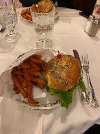 Hamburger du Restaurant Les Salons de Valentina à Mantes-la-Jolie - n°6