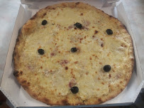 Plats et boissons du Pizzeria Campo Pizza à Marseille - n°3