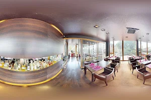 Chen´s Dining Bar image