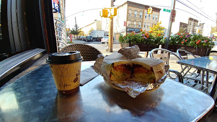 La Luna Cafe - 44-01 30th Ave., Queens, NY 11103