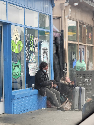 Laundromat «Advantage Laundry - Hayward», reviews and photos, 422 W A St, Hayward, CA 94541, USA