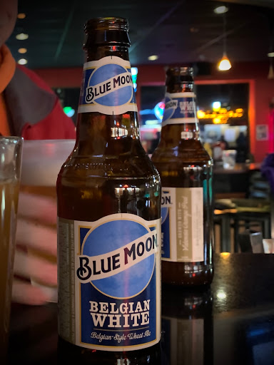 Bar «TCB Bar & Billiards», reviews and photos, 348 Sackett Point Rd, North Haven, CT 06473, USA