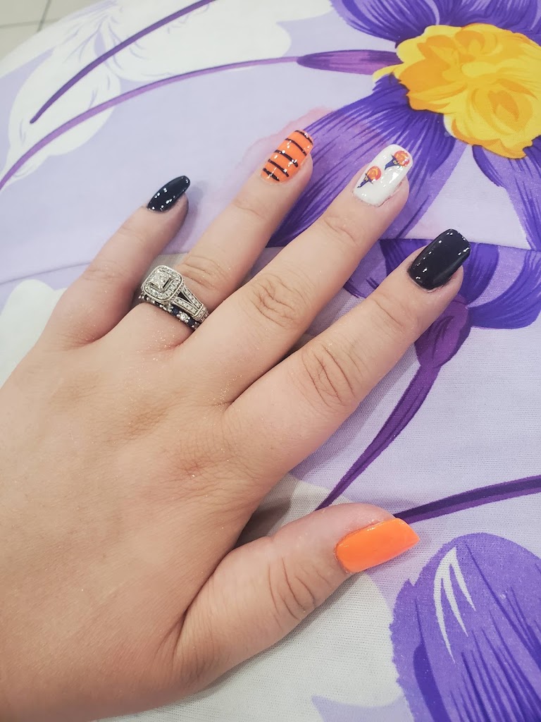 Jannie Nails 75244