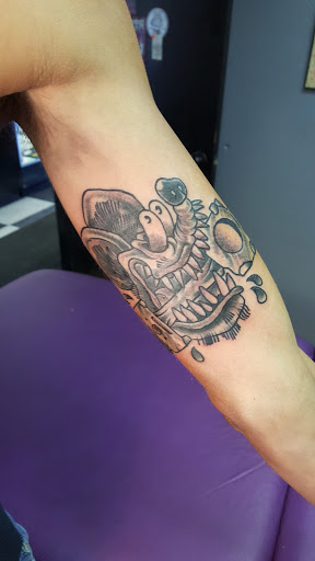 Tattoo Shop «252 Tattoo», reviews and photos, 24525 Sprague Rd, Columbia Station, OH 44028, USA