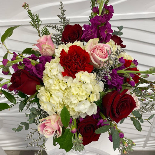 Florist «Lake Eola Florist», reviews and photos, 116 E Central Blvd, Orlando, FL 32801, USA