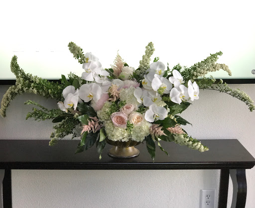 Florist «Garden Delights Fine Florist», reviews and photos, 2179 Hillsboro Rd, Franklin, TN 37069, USA