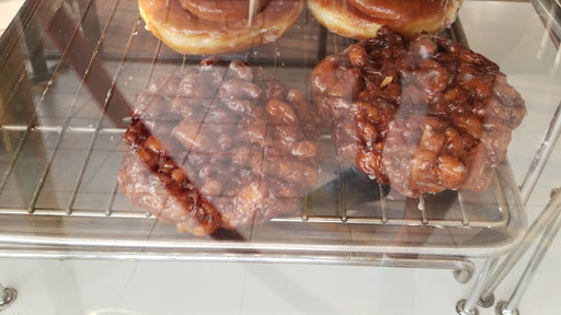 Donut Shop «Rose Donuts», reviews and photos, 5201 Linda Vista Rd, San Diego, CA 92110, USA