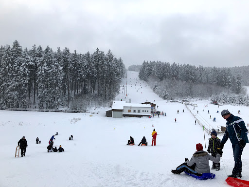 Ski-und Snowboardzentrum Fahrenberg