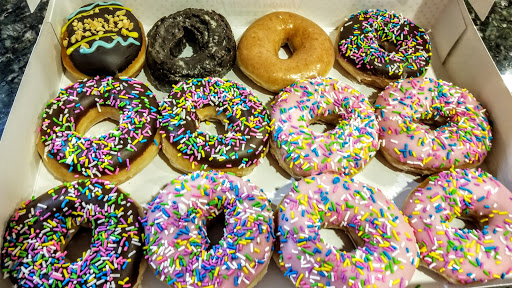 Bakery «Krispy Kreme Doughnuts», reviews and photos, 2251 Claribel Rd, Riverbank, CA 95367, USA