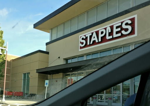 Office Supply Store «Staples», reviews and photos, 1207 N Landing Way, Renton, WA 98057, USA