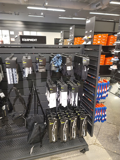 Sporting Goods Store «Nike Factory Store», reviews and photos, 15609 FL-535, Orlando, FL 32821, USA