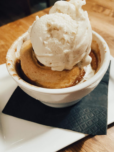 Wine Bar «Water into Wine, Bistro & Lounge», reviews and photos, 607 N Campbell Station Rd, Knoxville, TN 37934, USA