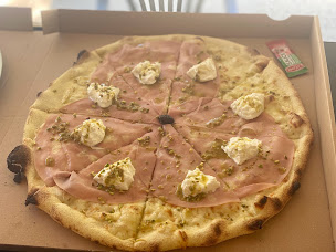 Photo n°9 de Héléna pizza à Saint-Maximin-la-Sainte-Baume ()