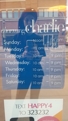 Fashion Accessories Store «Charming Charlie», reviews and photos, 8720 NW Prairie View Rd Suite E-100, Kansas City, MO 64153, USA