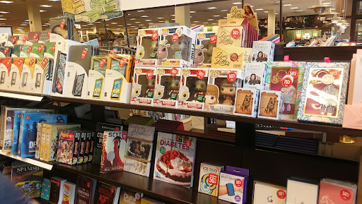 Book Store «Barnes & Noble», reviews and photos, 5249 State St, Murray, UT 84107, USA