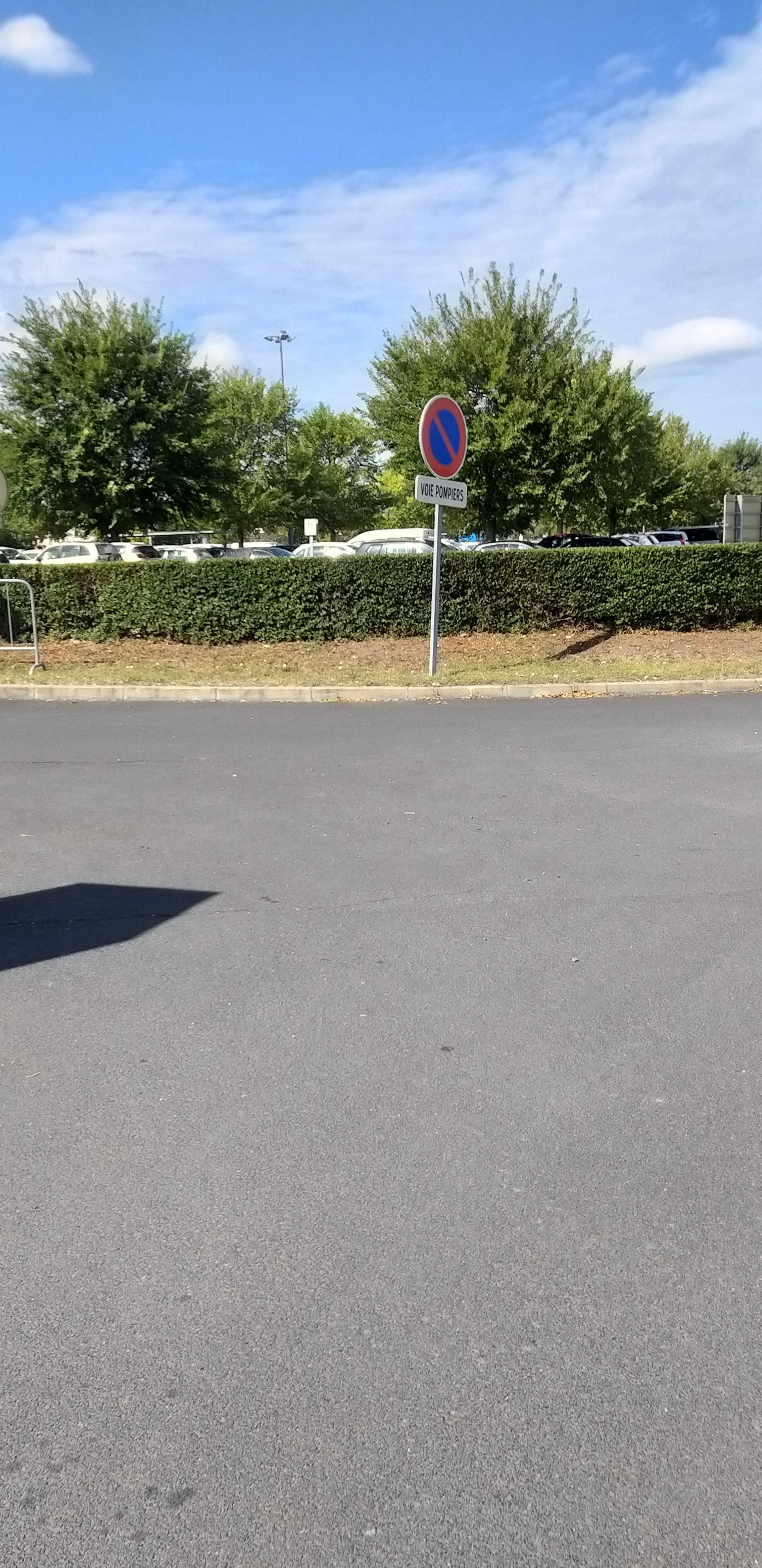 Photo n° 12 de l'avis de unmecdesannees80. fait le 24/05/2018 à 20:17