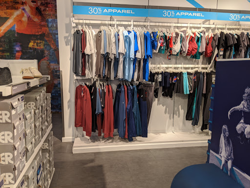 Sporting Goods Store «ASICS Outlet», reviews and photos, 4976 Premium Outlets Way #508, Chandler, AZ 85226, USA