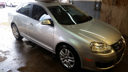 Used Car Dealer «Beresford Automotive LLC», reviews and photos, 100 E Cedar St, Beresford, SD 57004, USA