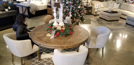 Furniture Store «Ashley HomeStore», reviews and photos, 1045 Crossroads Pkwy, Romeoville, IL 60446, USA