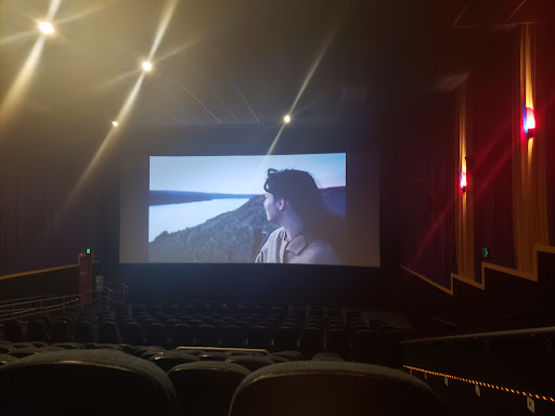 Movie Theater «Regal Cinemas Hamilton Commons 14», reviews and photos, 4215 E Black Horse Pike, Mays Landing, NJ 08330, USA