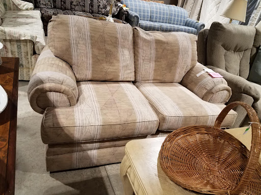 Cumberland County Habitat for Humanity, 329 McLarty Ln, Crossville, TN 38555, USA, Non-Profit Organization