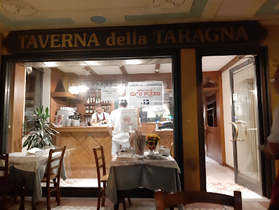 Taverna Della Taragna Viale Papa Giovanni XXIII, 3, 24016 San Pellegrino Terme BG, Italia