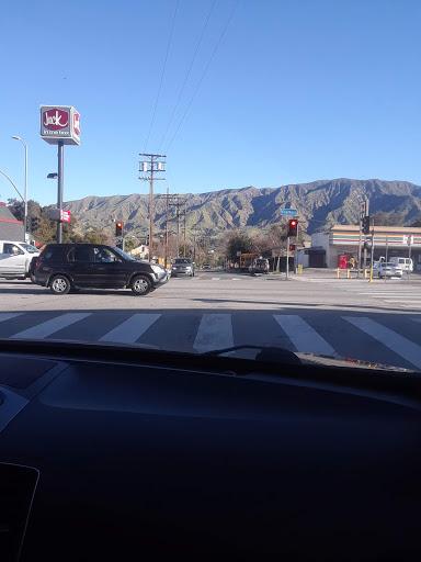 Convenience Store «7-Eleven», reviews and photos, 8363 Foothill Blvd, Sunland-Tujunga, CA 91040, USA