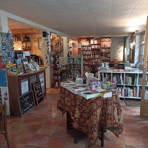 l'Autre Rive librairie-café à Berrien