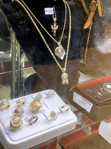 Pawn Shop «GC Pawn #6 - Gold N Connection», reviews and photos, 1472 N State Road-7, Lauderhill, FL 33313, USA