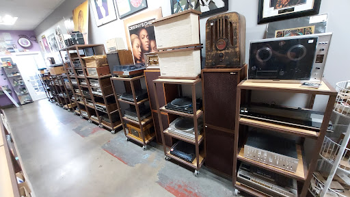 Pawn Shop «Trading Post Corporation», reviews and photos, 7100 Teckler Blvd, Crystal Lake, IL 60014, USA