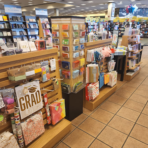 Book Store «Barnes & Noble», reviews and photos, 26751 Aliso Creek Rd, Aliso Viejo, CA 92656, USA