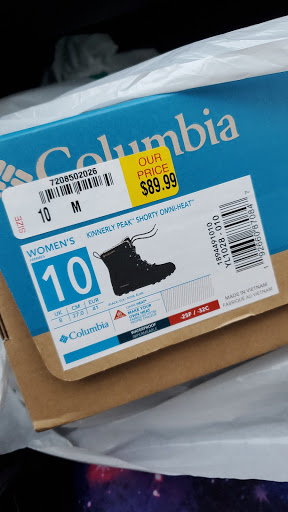 Shoe Store «Shoe Dept.», reviews and photos, 10413 Bennett Rd, Fredonia, NY 14063, USA