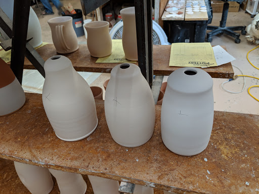 Pottery Store «Mississippi Mud Pottery», reviews and photos, 310 E Broadway, Alton, IL 62002, USA