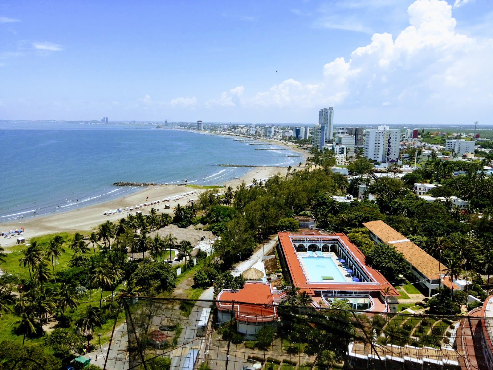 Foto de Playa Mocambo com alto nível de limpeza