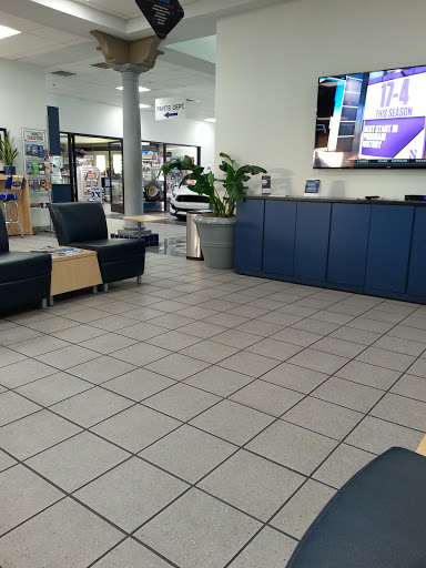 Santa Margarita Ford image