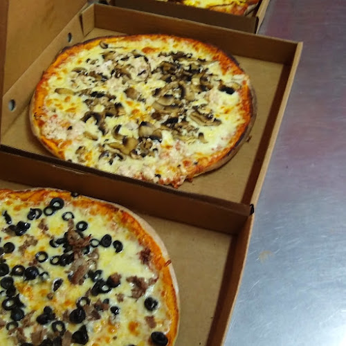 Opiniones de Buena Pizza en La Reina - Pizzeria