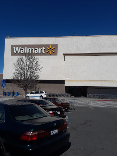 Discount Store «Walmart», reviews and photos, 1400 Hilltop Mall Rd, Richmond, CA 94806, USA
