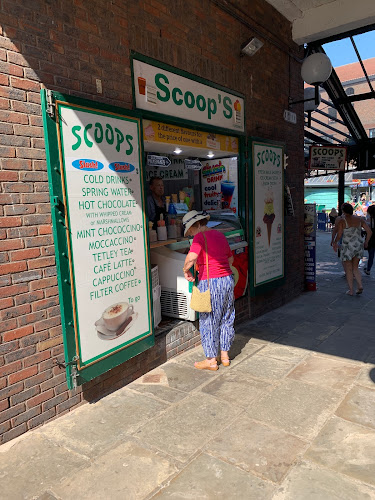 Reviews of Scoops in York - Ice cream