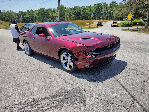 Auto Body Shop «Putnam Body Shop», reviews and photos, 5753 Sydney Ann Ct, Mableton, GA 30126, USA