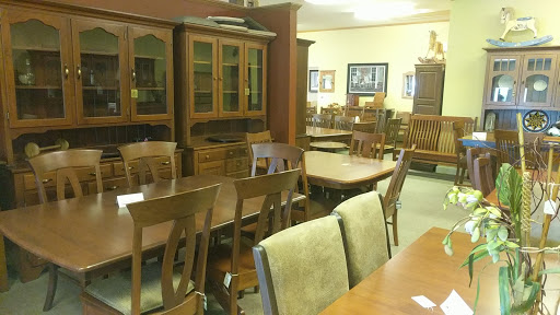 Furniture Store «Clear Creek Amish Furniture», reviews and photos, 1558 OH-73, Waynesville, OH 45068, USA
