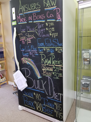 Pet Supply Store «Hershey Pet Food Co.», reviews and photos, 245 W Main St, Hummelstown, PA 17036, USA