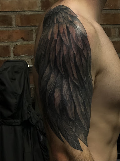 Tattoo Shop «Family Tradition Tattoo Parlour», reviews and photos, 118 S Meridian, Puyallup, WA 98371, USA