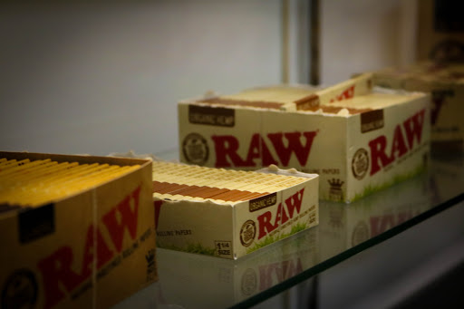 Tobacco Shop «Greedy Grove Smoke Shop #2», reviews and photos, 1917 S Buckner Blvd, Dallas, TX 75217, USA