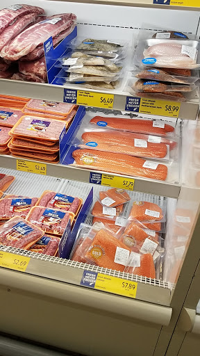 Supermarket «ALDI», reviews and photos, 11100 Cedar Lake Rd, Minnetonka, MN 55305, USA