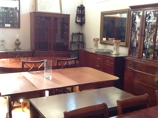 Antique Furniture Store «Every Now & Then Antique Furniture Mall», reviews and photos, 430 W Benson St, Cincinnati, OH 45215, USA