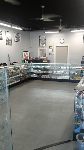 Tobacco Shop «E-Clouds Vape and Smoke Shop», reviews and photos, 1253 S Hacienda Blvd, Hacienda Heights, CA 91745, USA