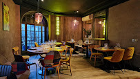 Atmosphère du Restaurant de cuisine fusion asiatique Mian Fan à Paris - n°13