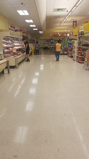 Supermarket «Stop & Shop Supermarket», reviews and photos, 301 Centre St, Jamaica Plain, MA 02130, USA